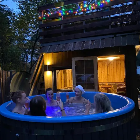 Nyaraló House By The Sea With Hot Tub Riga