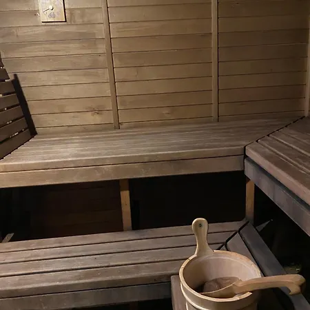 House By The Sea With Hot Tub Riga