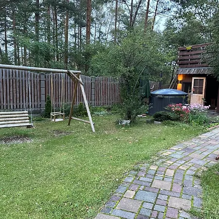 House By The Sea With Hot Tub Сasa de vacaciones Riga